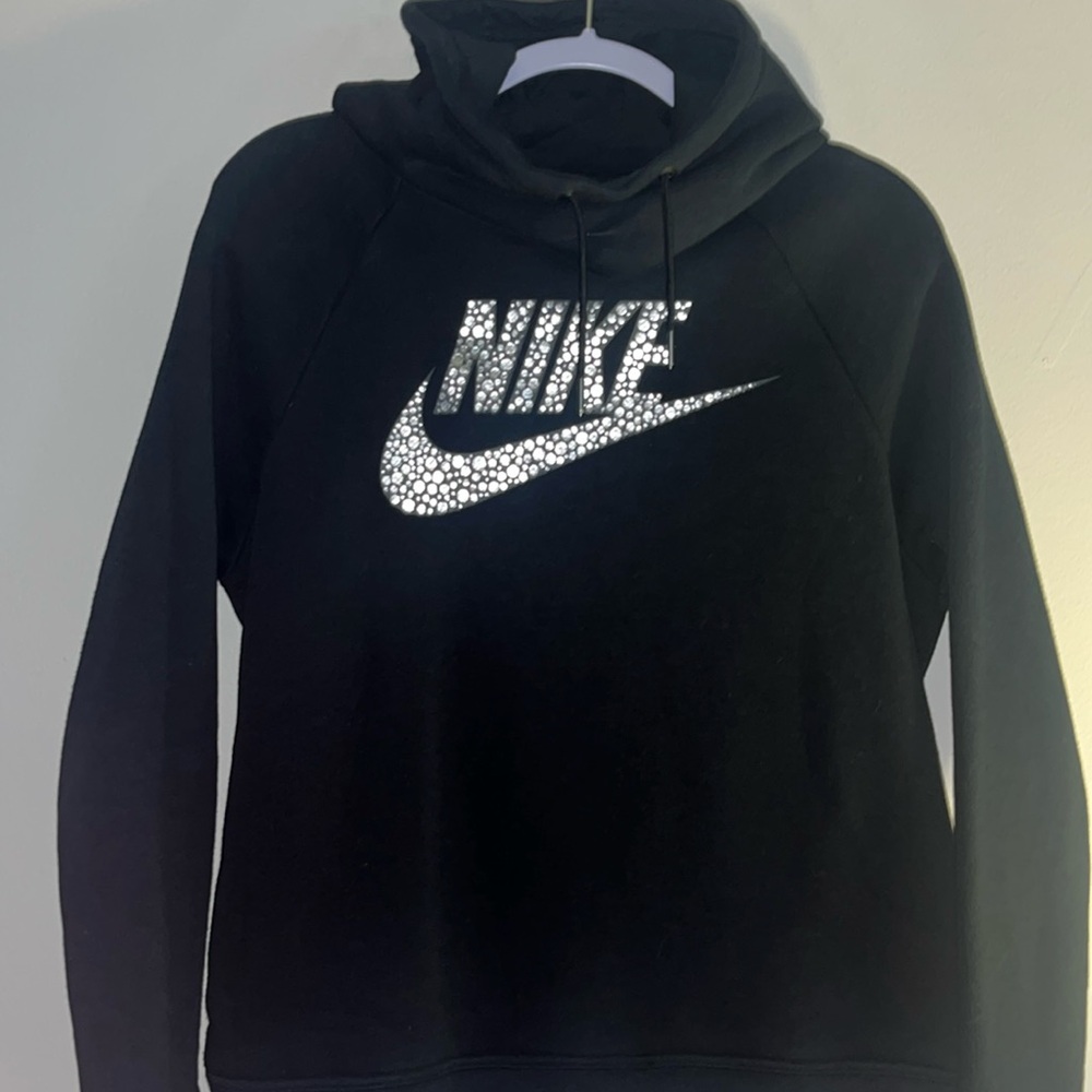 Nike funnel hoodie - EUC!! $27